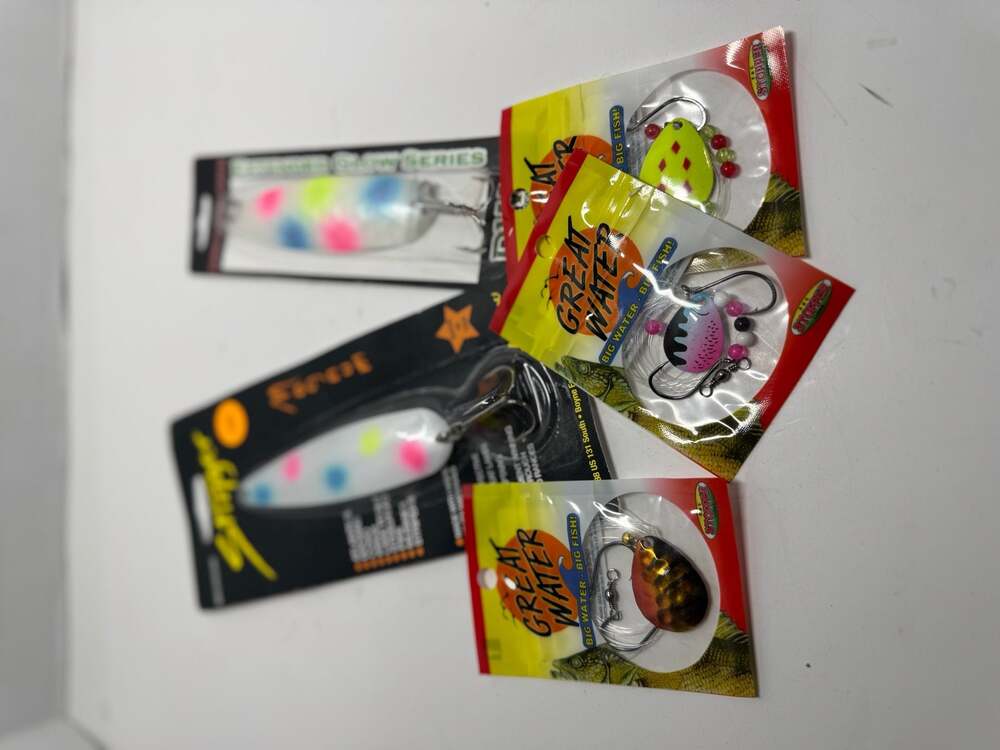 Lot of 5 Lures, Stinger, Dreamweaver Glow Spoons & K&E Great Water Spinners